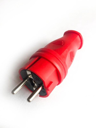 Вилка прямая 16А IP44 красн.  VKsm-Z-IP(R)16A