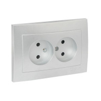 Панель лицевая Валенсия для розетки 2-м 10А защ. шторки без заземл. сталь PROxima  ESR10-L-102-30