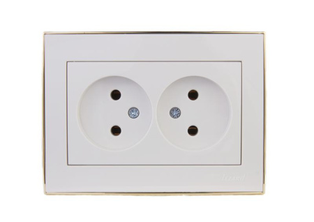Розетка 2-м СП Rain 16А IP20 без заземл. с зол. боковой вставкой керамика бел.  703-0226-128