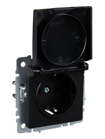 Розетка BRITE РСбш10-3-БрЧ 16А IP20 с заземл. защ. шторки с крышкой механизм черн.  BR-R16-16-K02
