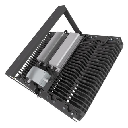Прожектор светодиодный LAD LED R700-5-PC-10-750-D48-250L1 HT 250Вт CRI70 5000К IP67 230В КСС типа "К" крепление на лире LADesign LADR75PC10750D48250L1HT
