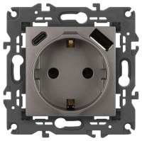 Розетка ЭРА Elegance 14-4108-16 2P+E 16A-250В со шторками с USB type-A+C 5В-3А титан  Б0067695 Розетка ЭРА Elegance 14-4108-16 2P+E 16A-250В со шторками с USB type-A+C 5В-3А титан  Б0067695