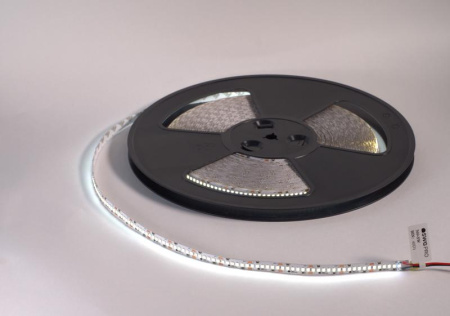 Лента потолочная SMD2835 204 LED/м 22 Вт/м 24В IP20 холод. бел. (уп.30м)  00-00007436
