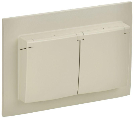 Розетка 2-м SKANDY 16А IP44 с крышкой в сборе SK-R12B беж.  SK-R26-16-44-K10-F
