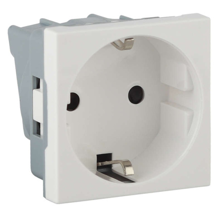 Розетка 1-м 16А IP20 45х45 с заземл. защ. шторки бел.  АДЛ 13-900
