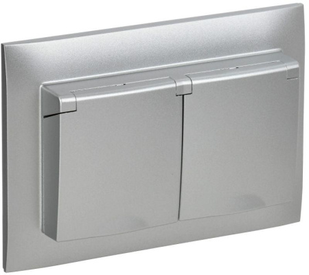 Розетка 2-м SKANDY 16А IP44 с крышкой в сборе SK-R12S серебр.  SK-R26-16-44-K23-F