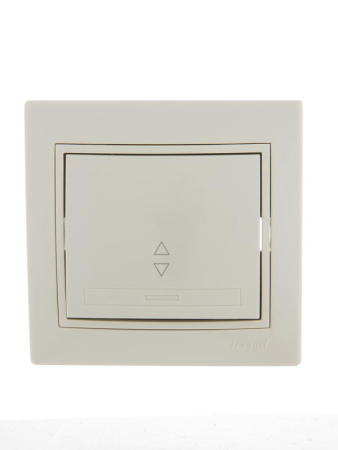 Переключатель проходной 1-кл. СП Mira 10А IP20 со вставкой крем.  701-0303-105