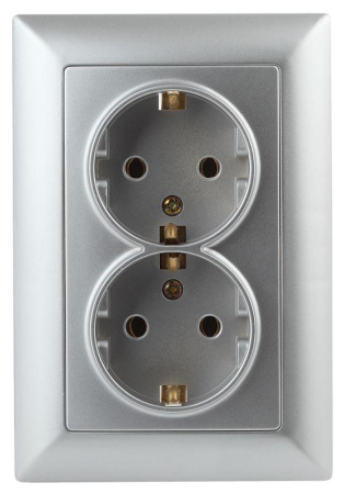 Розетка 2-м СП Solo 4-205-03 16А 250В IP20 2х2P+E Schuko с заземл. алюм.  Б0053664