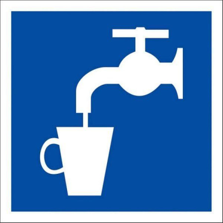 Знак D 02 "Питьевая вода" 200х200мм пленка самоклеящаяся  an-d-02